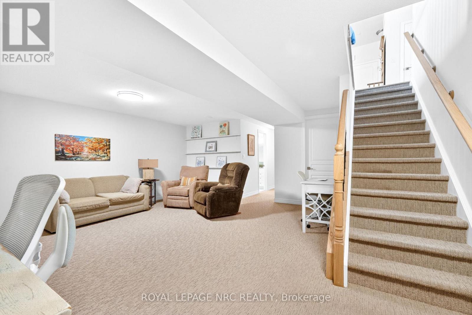 30 DRUMMOND CRESCENT - 28