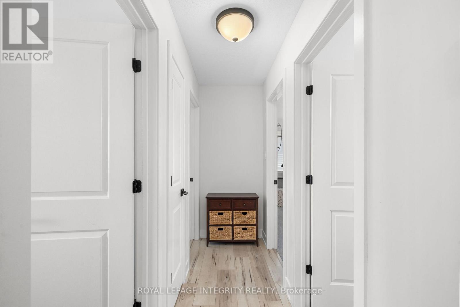 3136 TRILLIUM WAY — photo 26