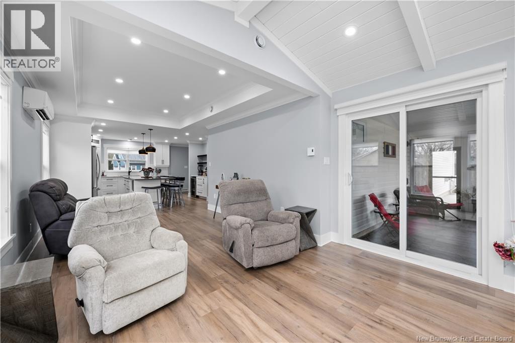 1 Heron Way - 11