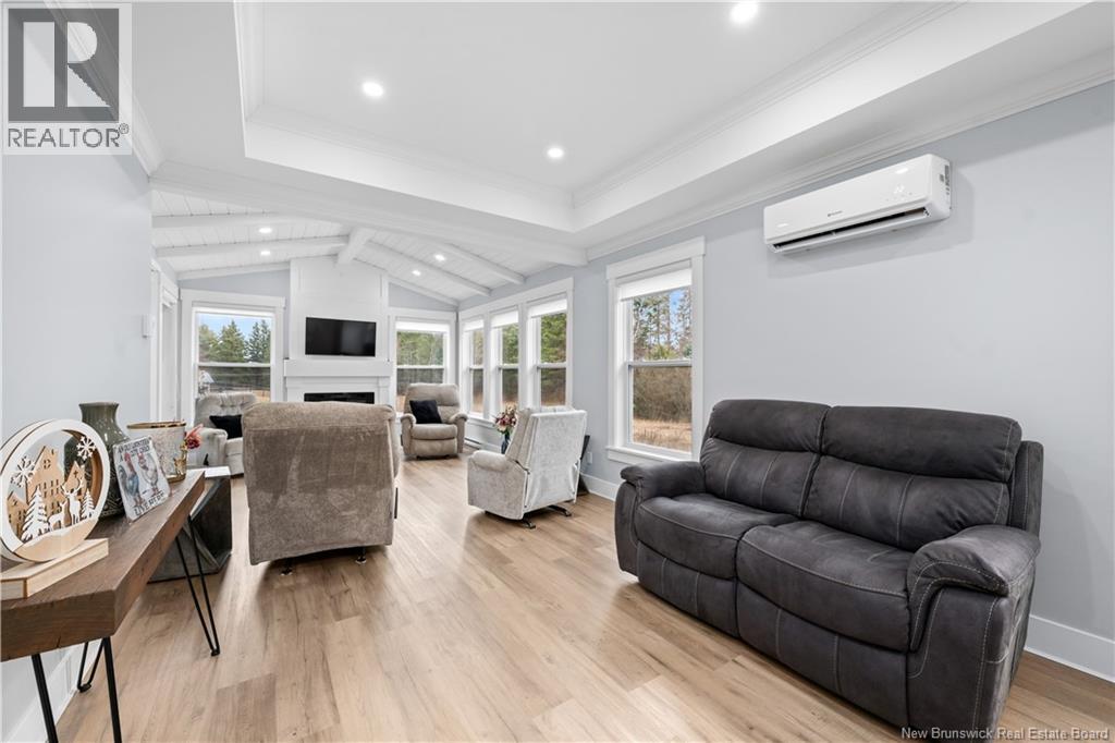 1 Heron Way - 12