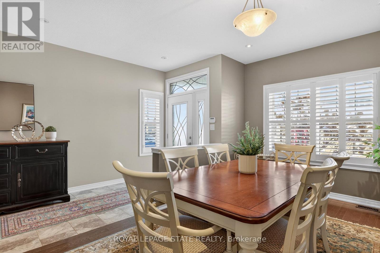 27 BLACK WALNUT CRESCENT — photo 7