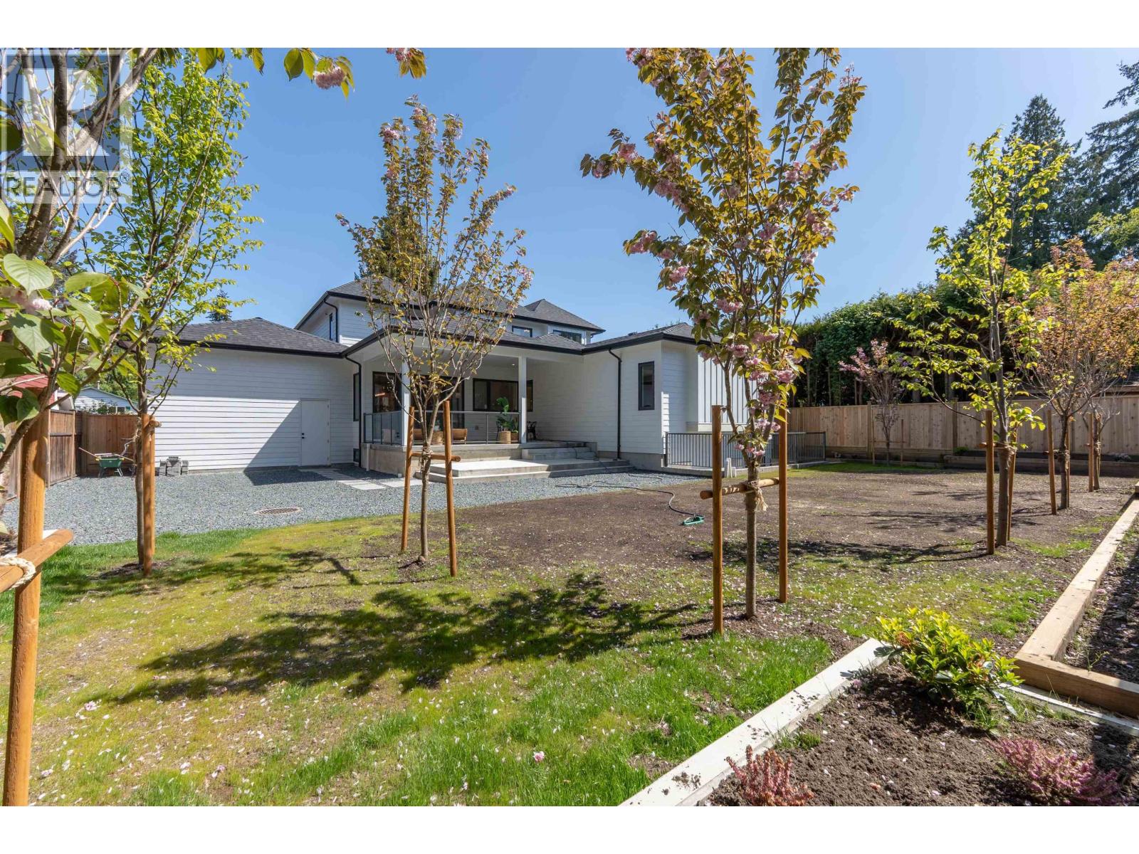 1493 55 Street, Delta