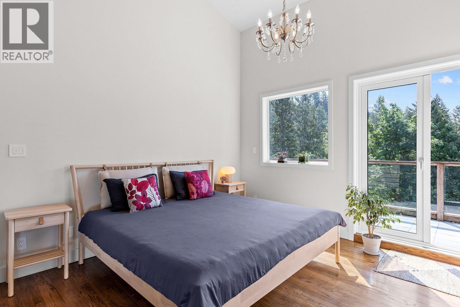 6965 MARINE DRIVE, West Vancouver