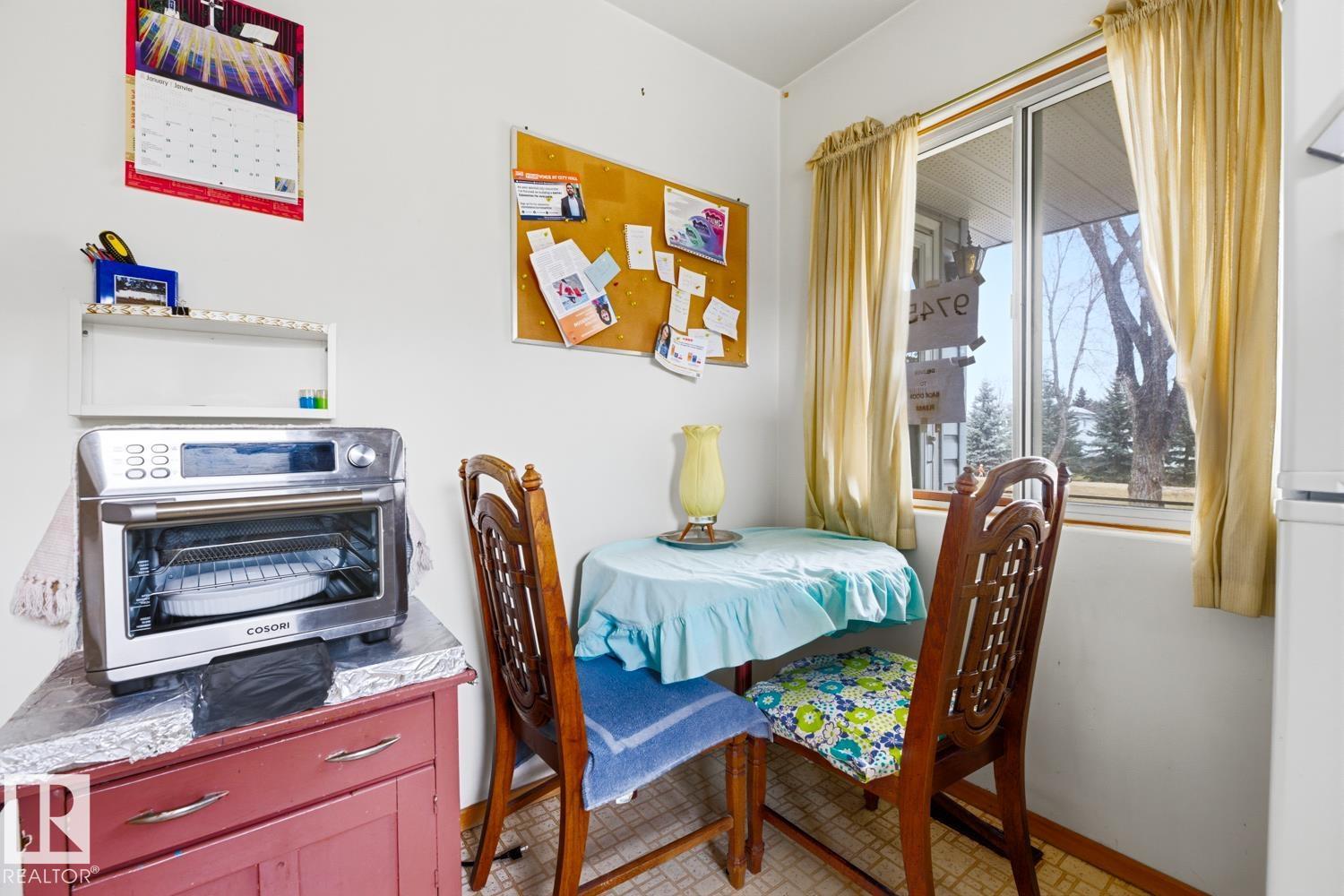 9745 68 AV NW, Edmonton