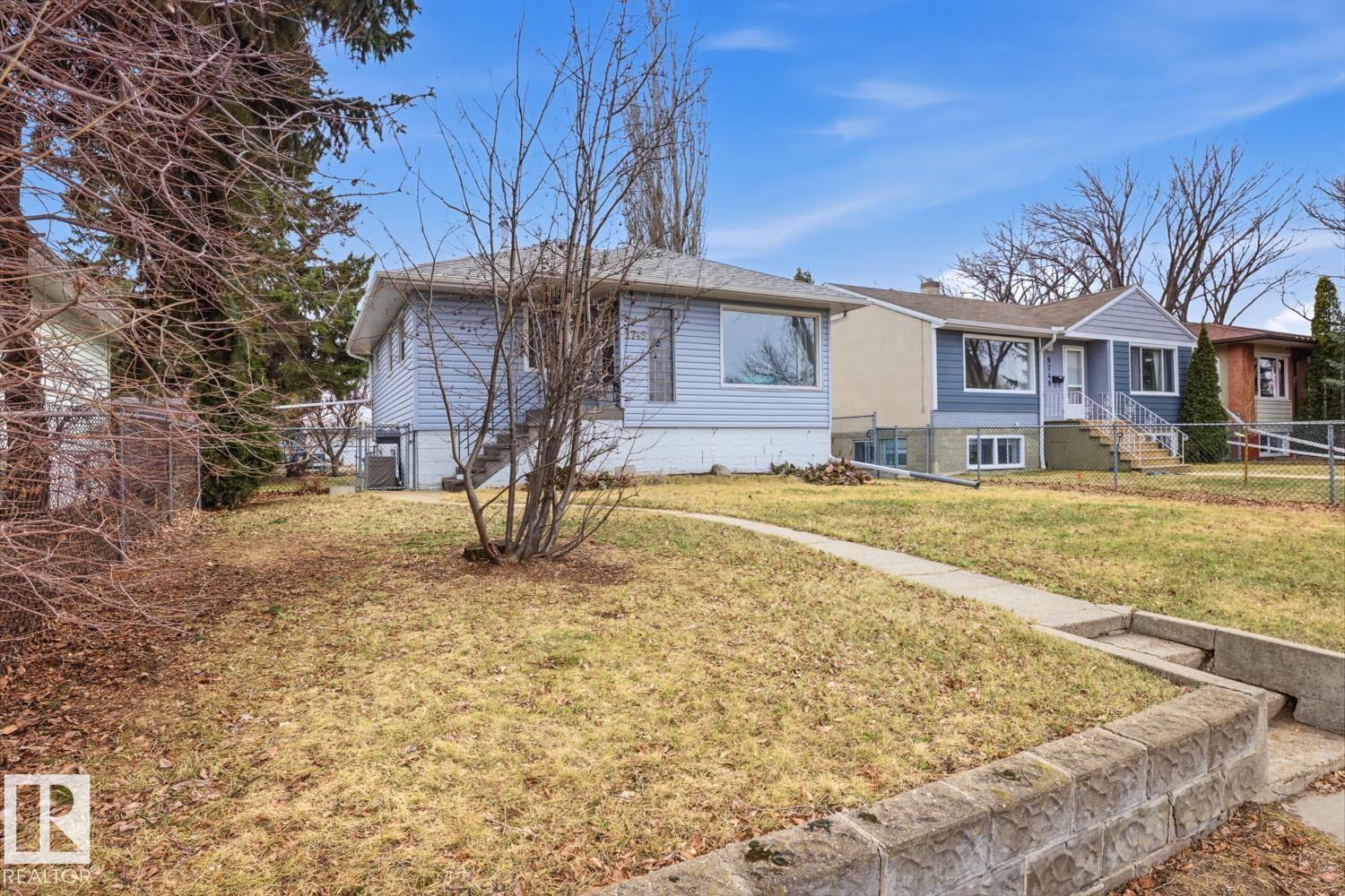 9745 68 AV NW, Edmonton