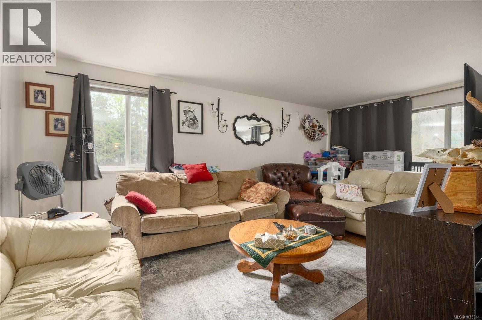 #4202 997 Bowen Rd - 15