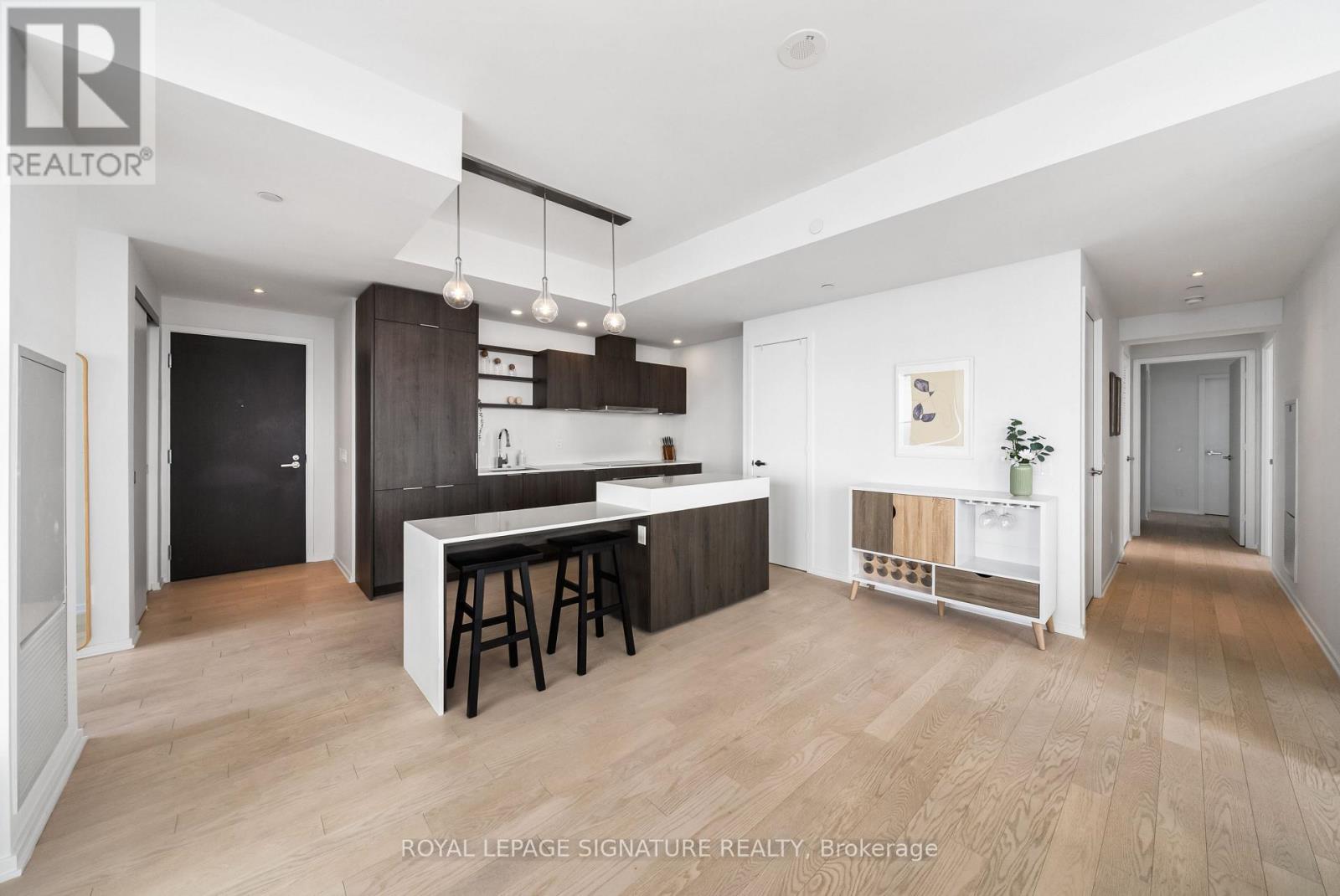 #4304 16 BONNYCASTLE STREET - 13