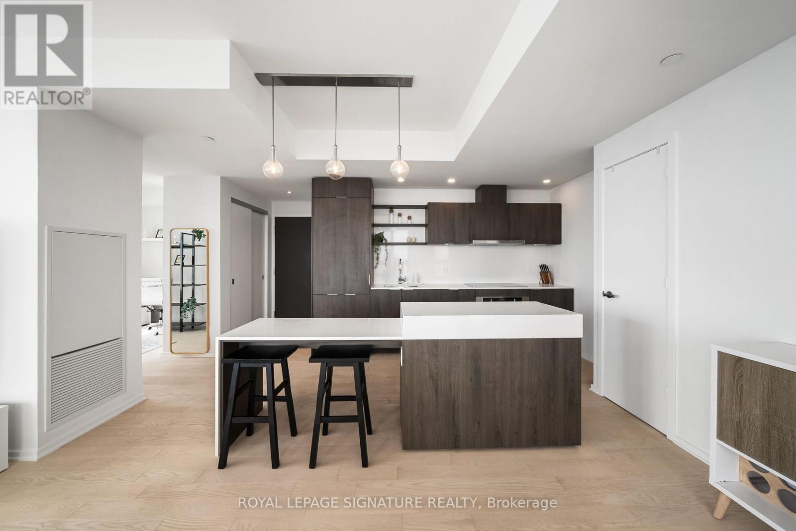 #4304 16 BONNYCASTLE STREET - 14