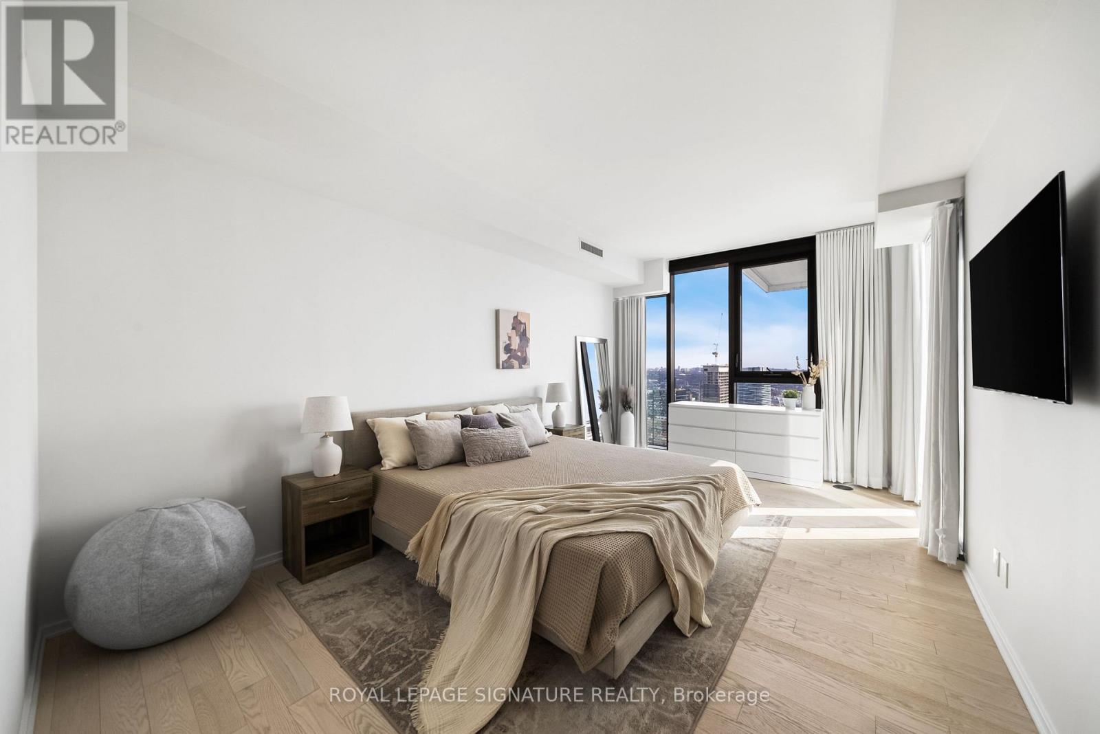 #4304 16 BONNYCASTLE STREET - 18