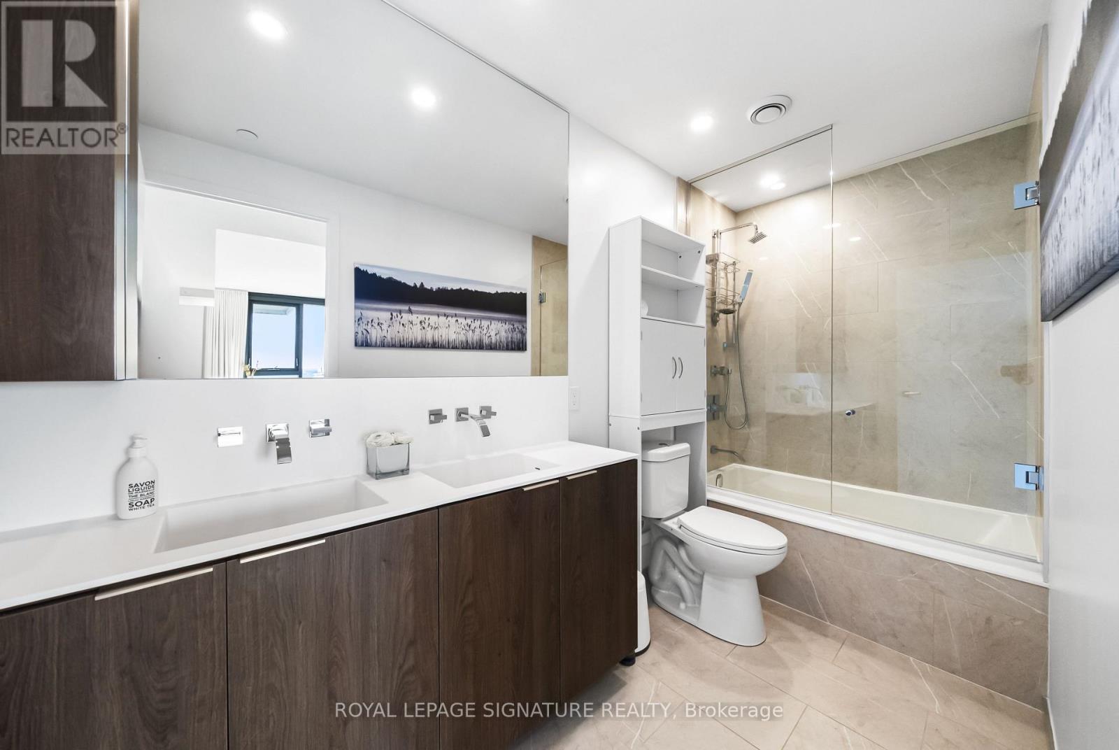#4304 16 BONNYCASTLE STREET - 23