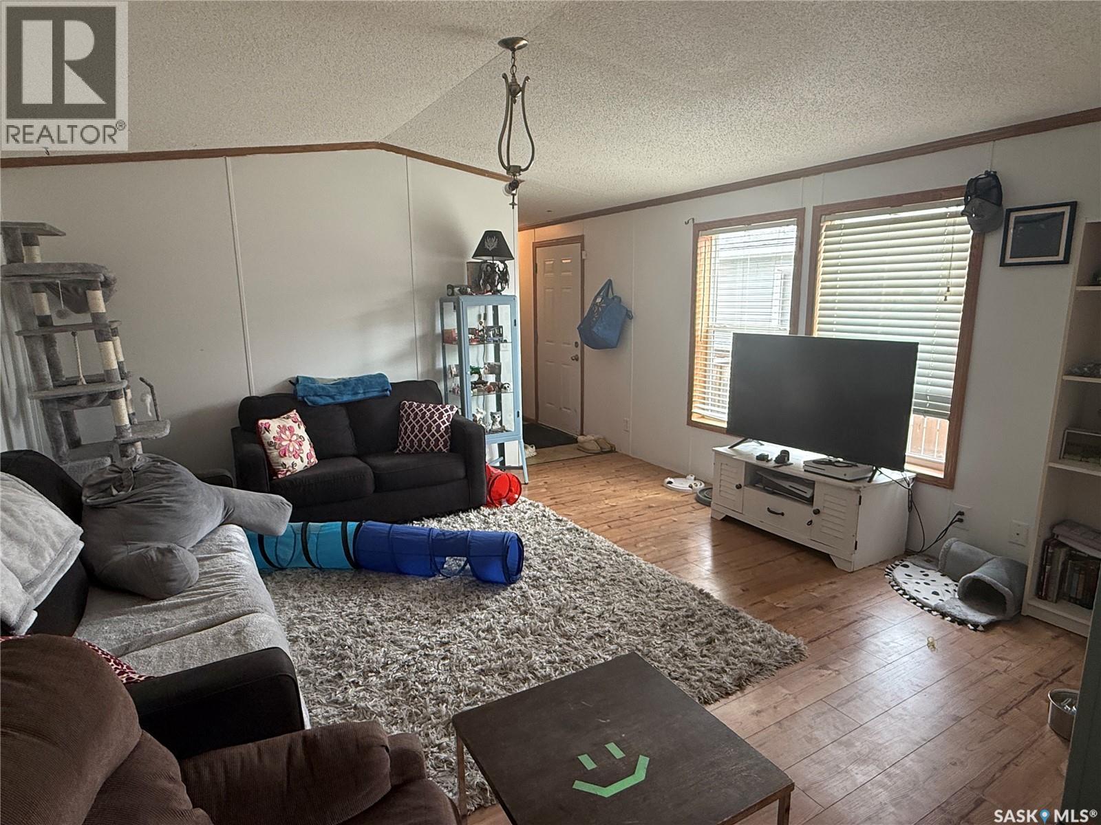 48 106 1st AVENUE SW - 3