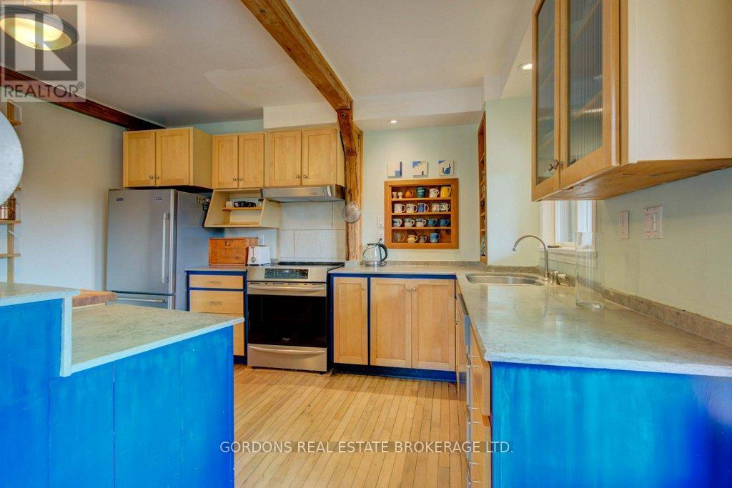 1084 MOON ROAD — photo 13