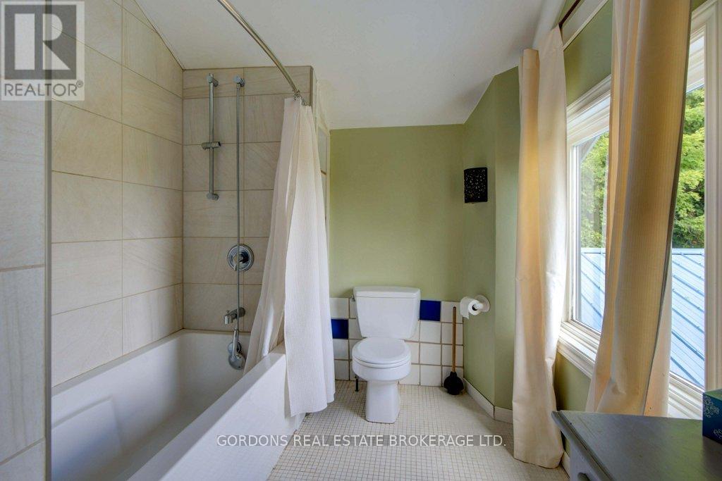 1084 MOON ROAD — photo 29