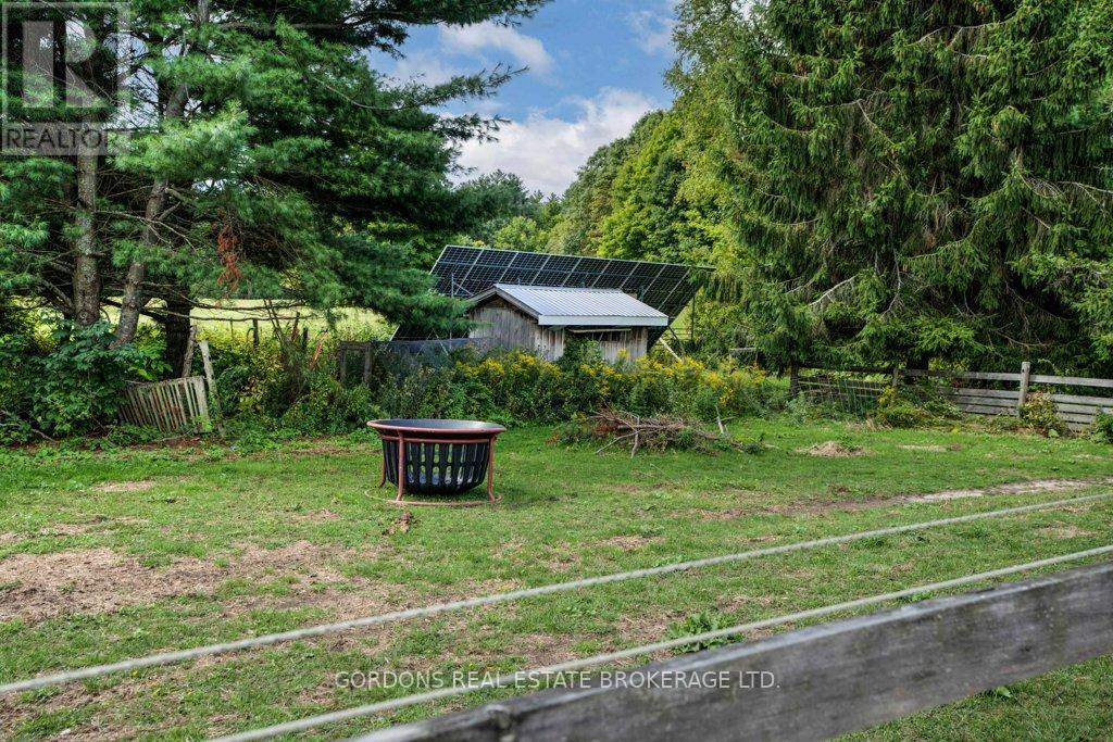 1084 MOON ROAD — photo 42