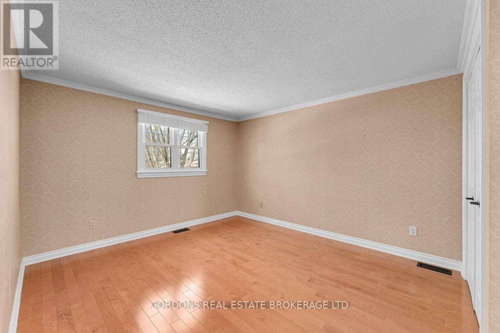 1 BUCKINGHAM COURT — photo 20