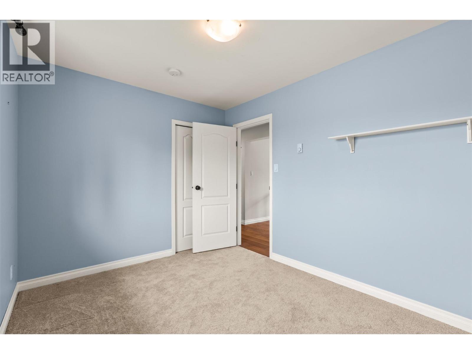  1375 Mountain View Road, Spallumcheen