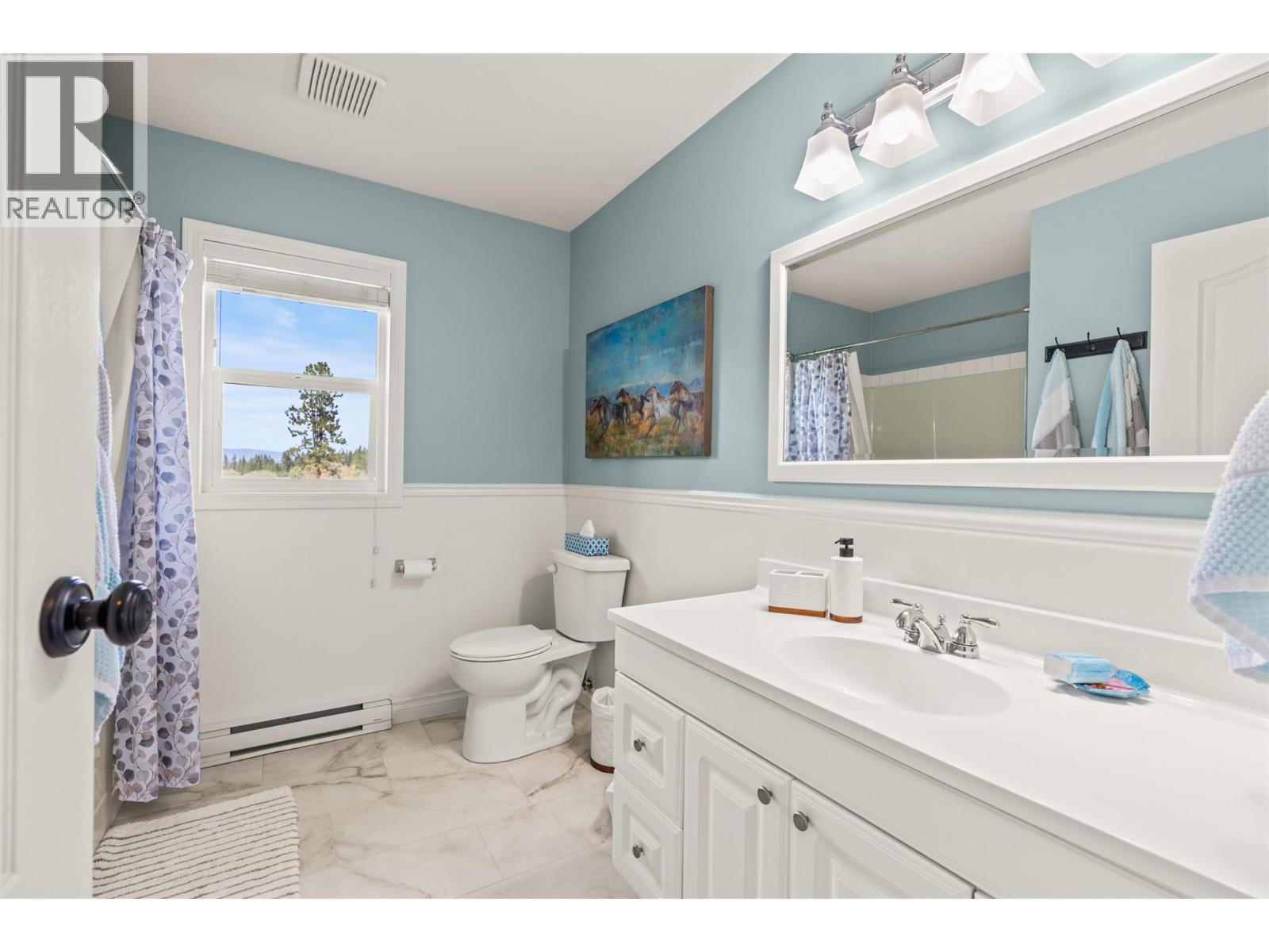  1375 Mountain View Road, Spallumcheen