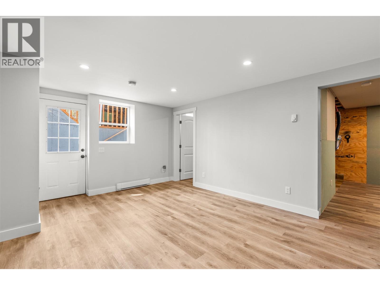  1375 Mountain View Road, Spallumcheen