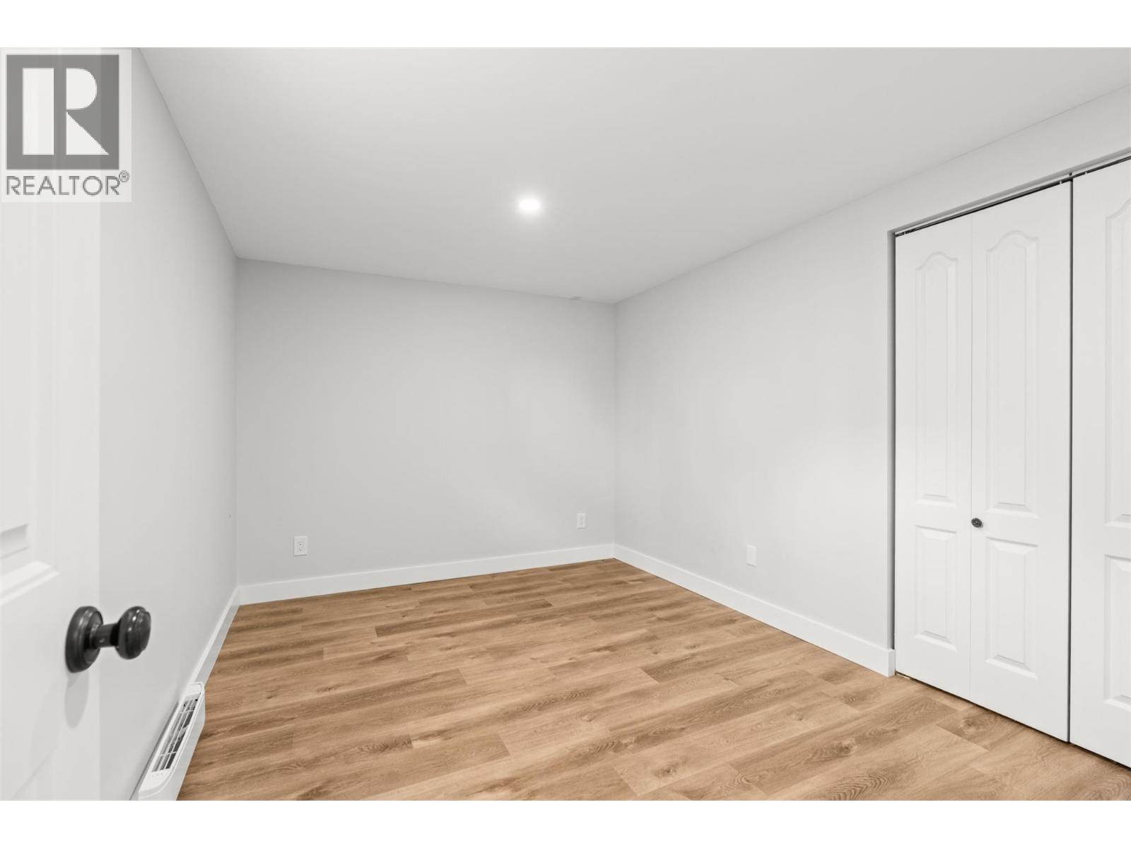  1375 Mountain View Road, Spallumcheen