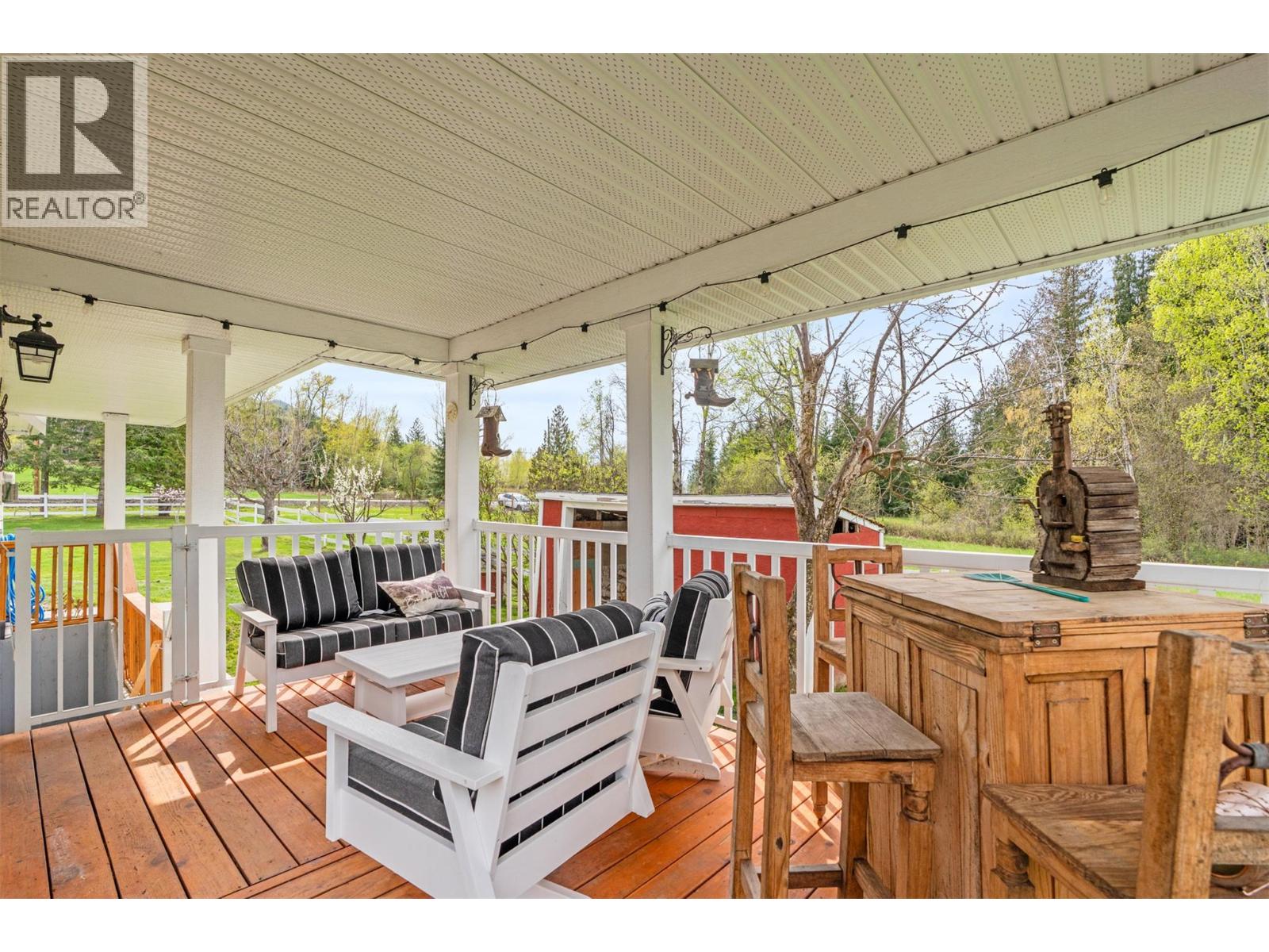  1375 Mountain View Road, Spallumcheen