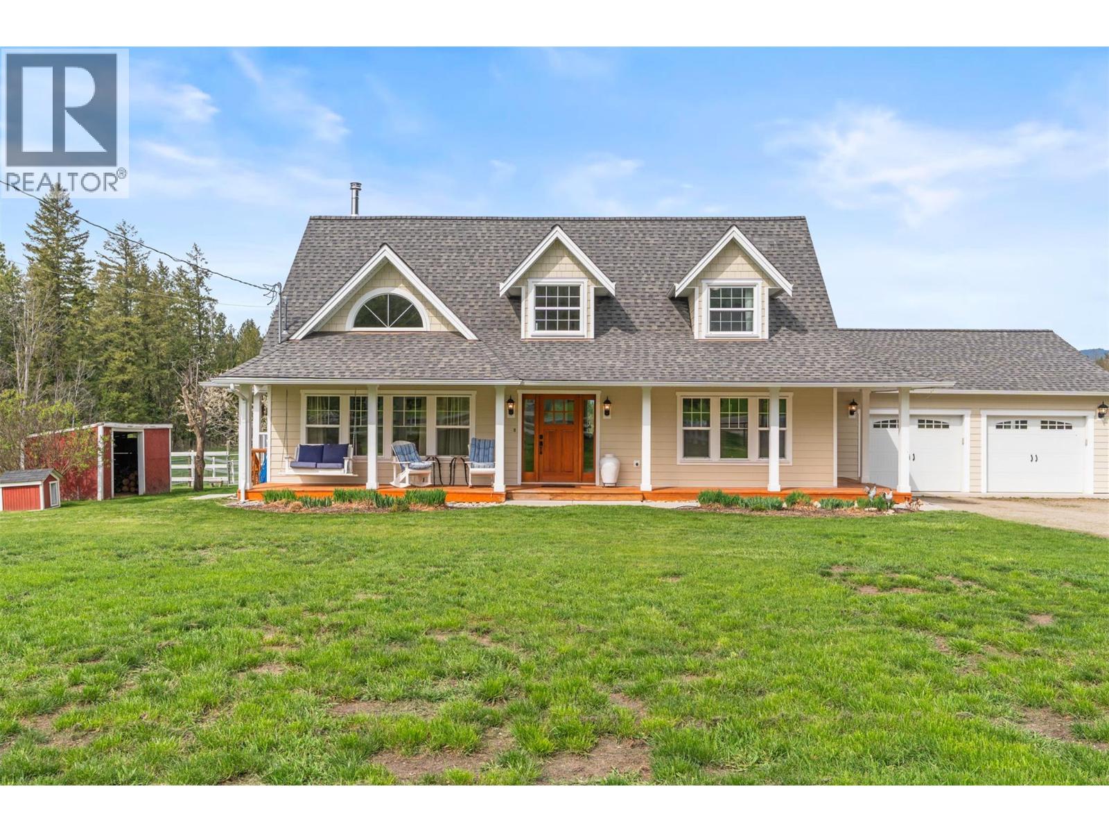  1375 Mountain View Road, Spallumcheen