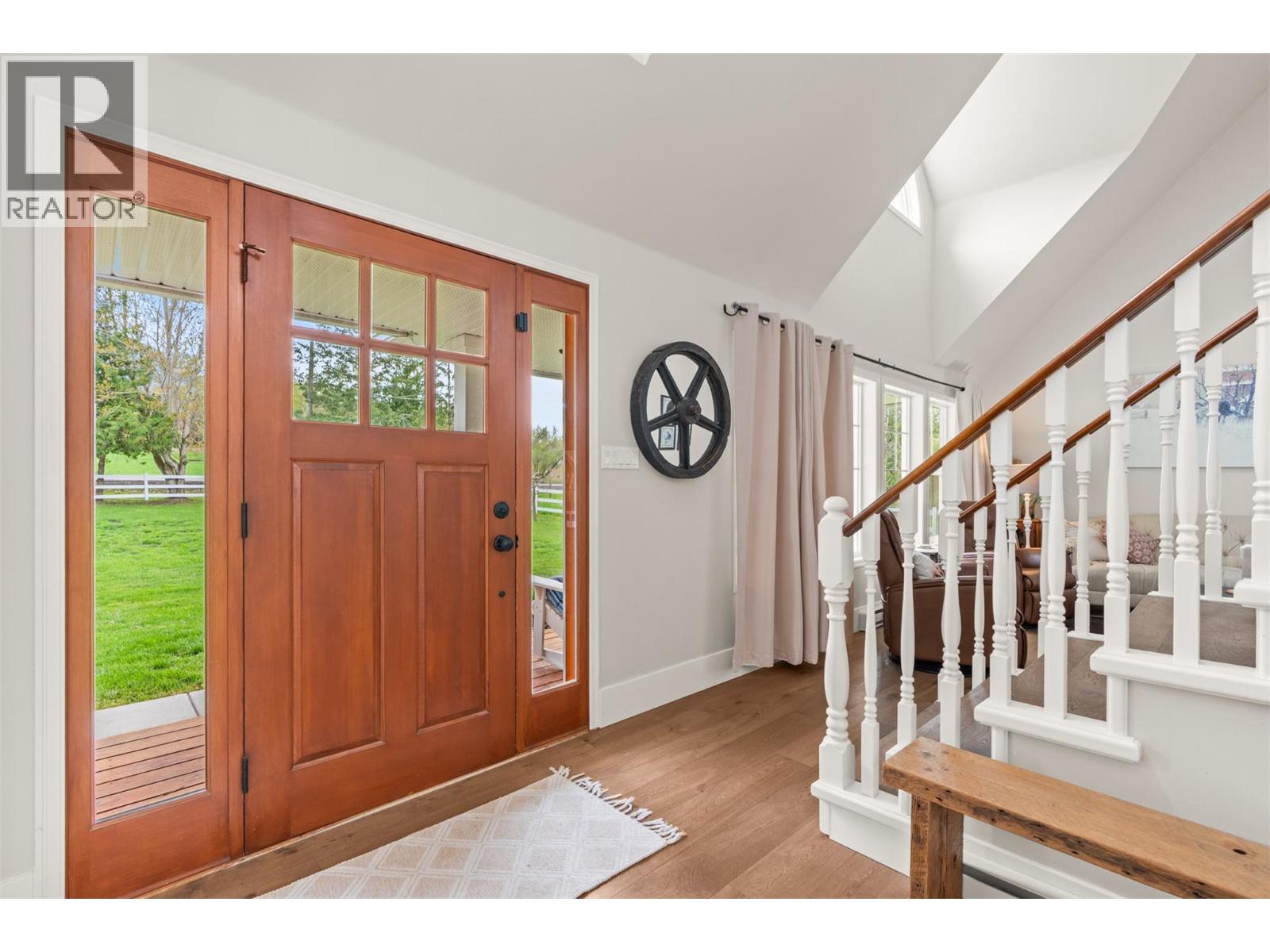  1375 Mountain View Road, Spallumcheen