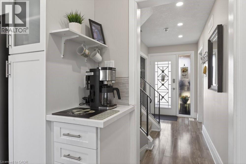 62 PALMER Road - 9