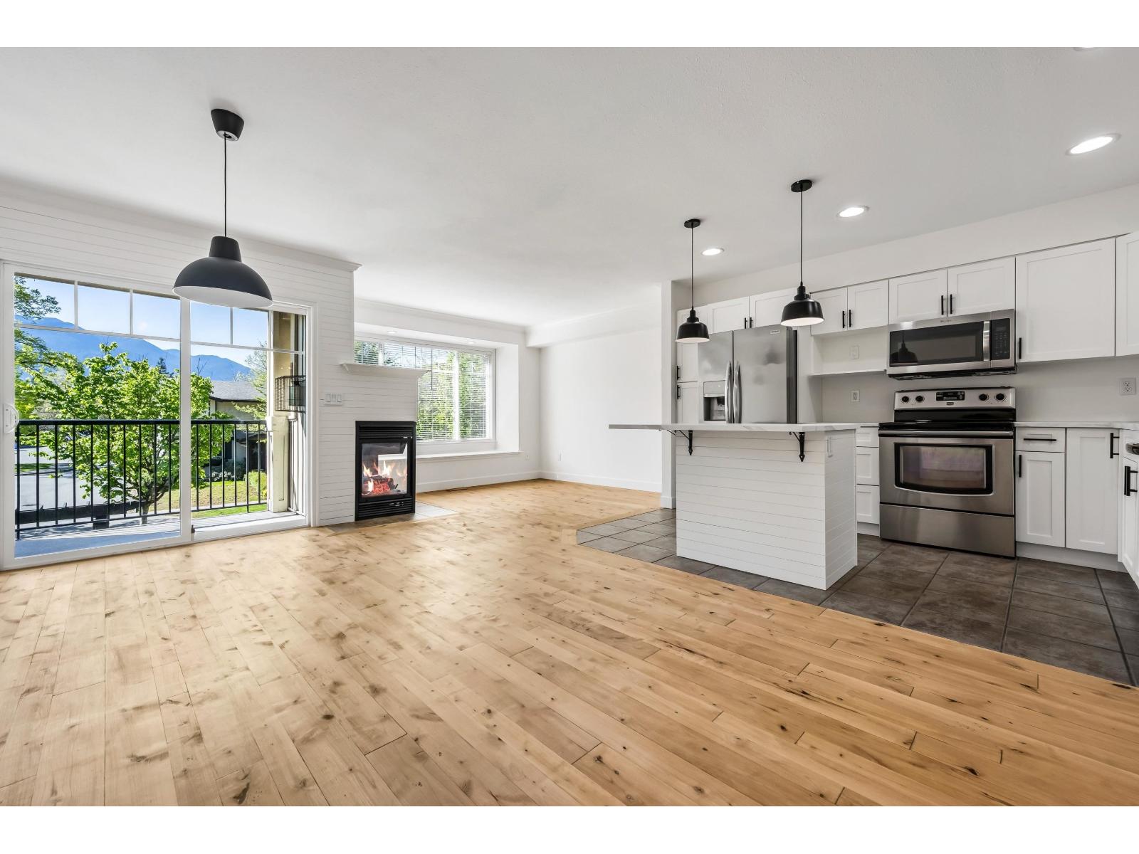 5 45550 SHAWNIGAN CRESCENT, Garrison Crossing, Chilliwack
