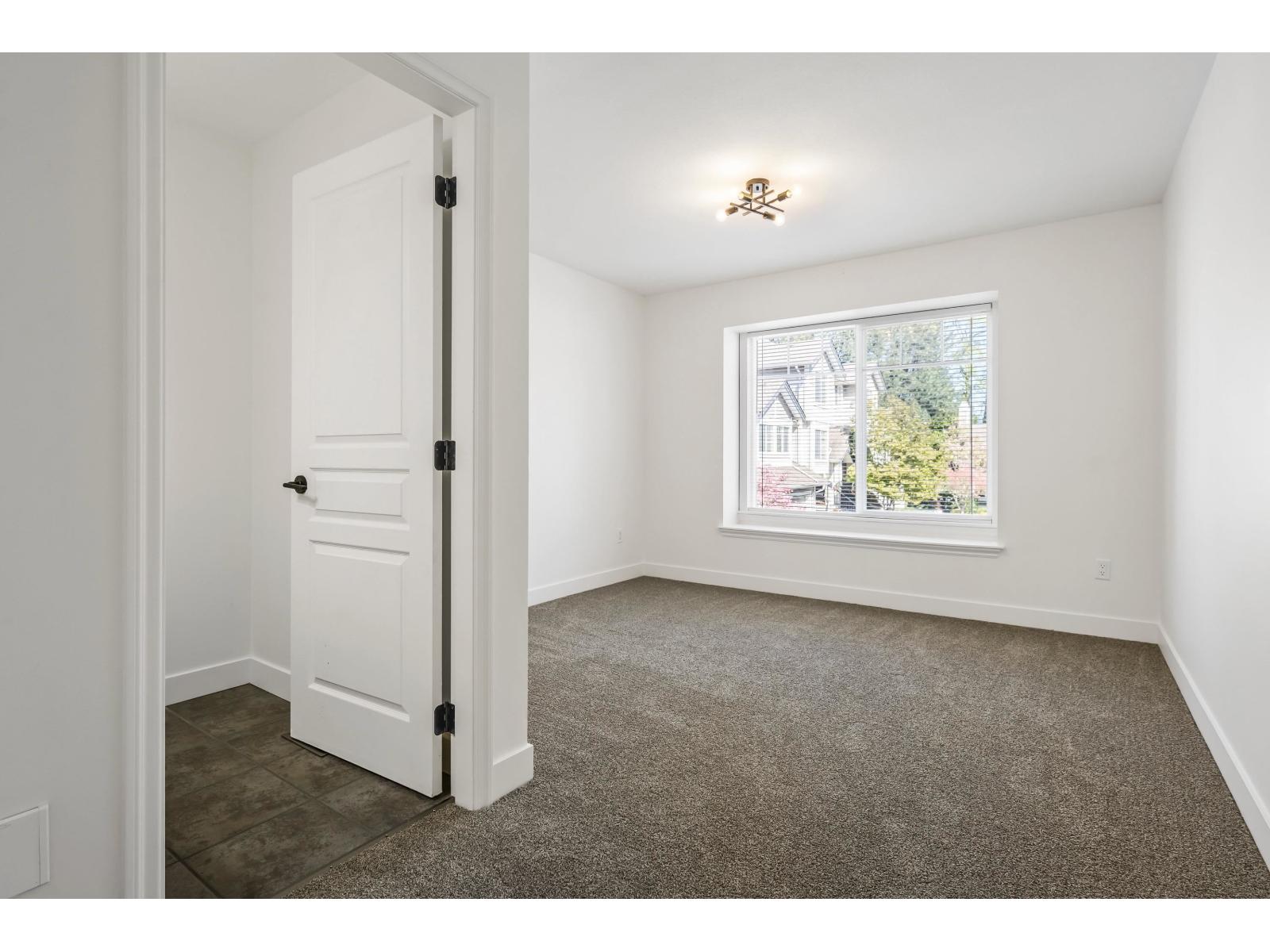 5 45550 SHAWNIGAN CRESCENT, Garrison Crossing, Chilliwack