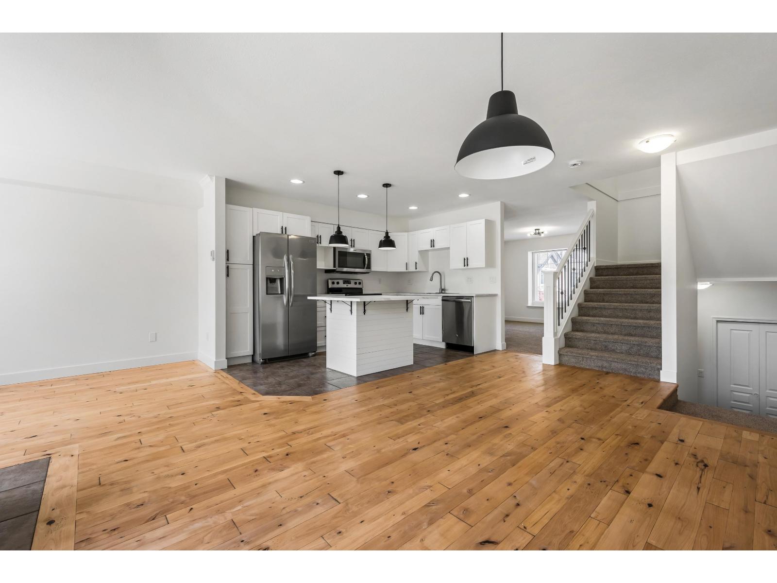 5 45550 SHAWNIGAN CRESCENT, Garrison Crossing, Chilliwack