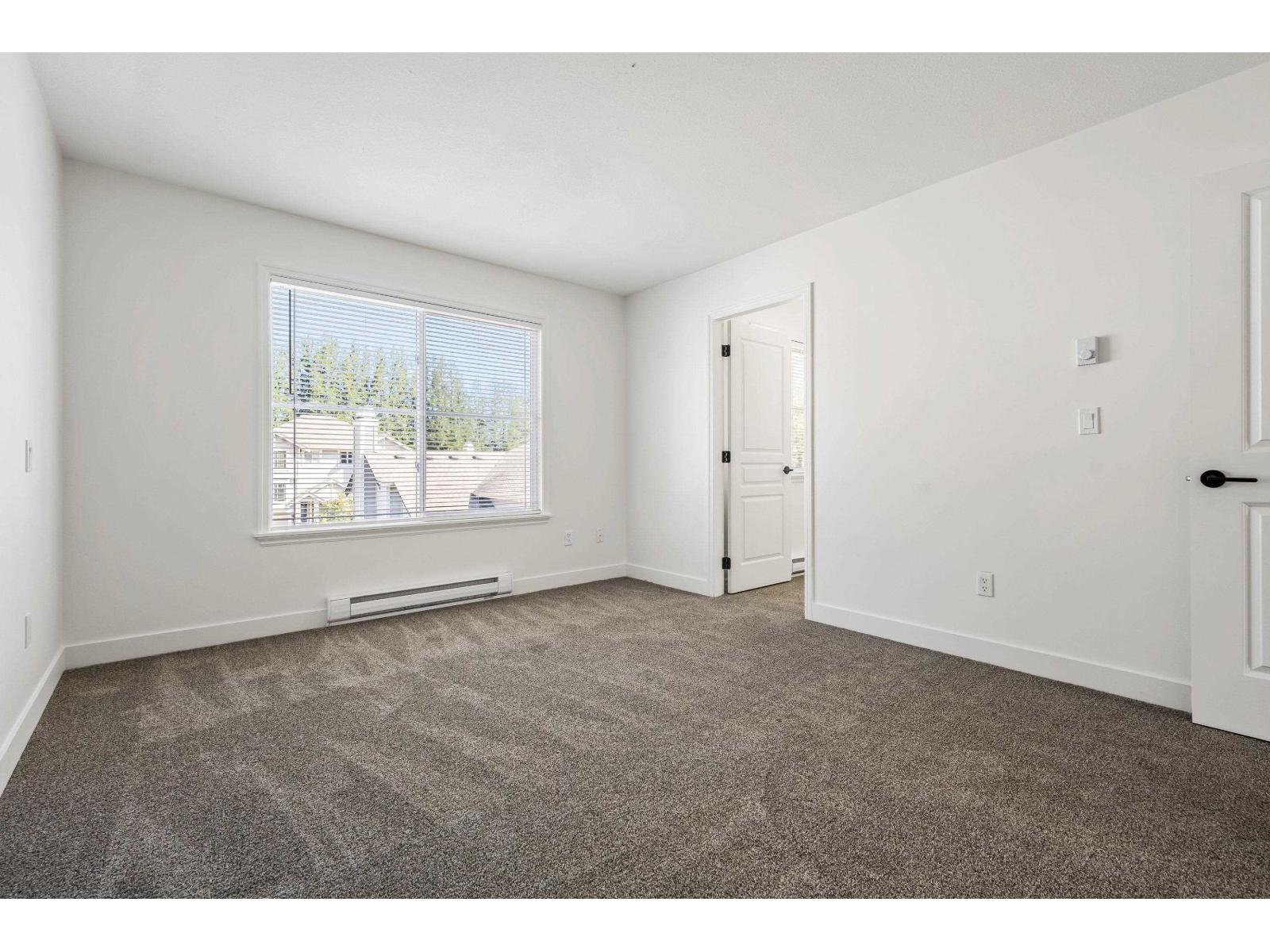 5 45550 SHAWNIGAN CRESCENT, Garrison Crossing, Chilliwack