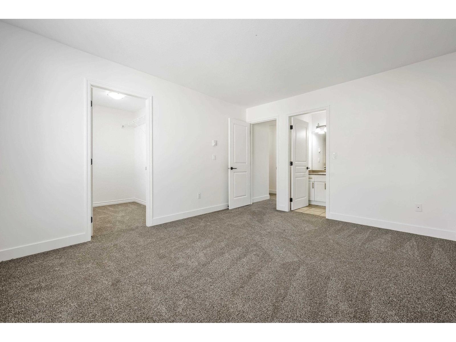 5 45550 SHAWNIGAN CRESCENT, Garrison Crossing, Chilliwack