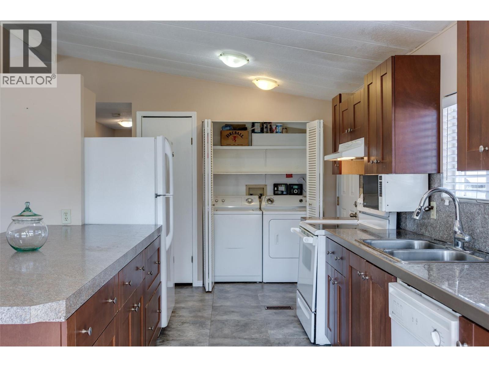 51 3535 McCulloch Road, Kelowna