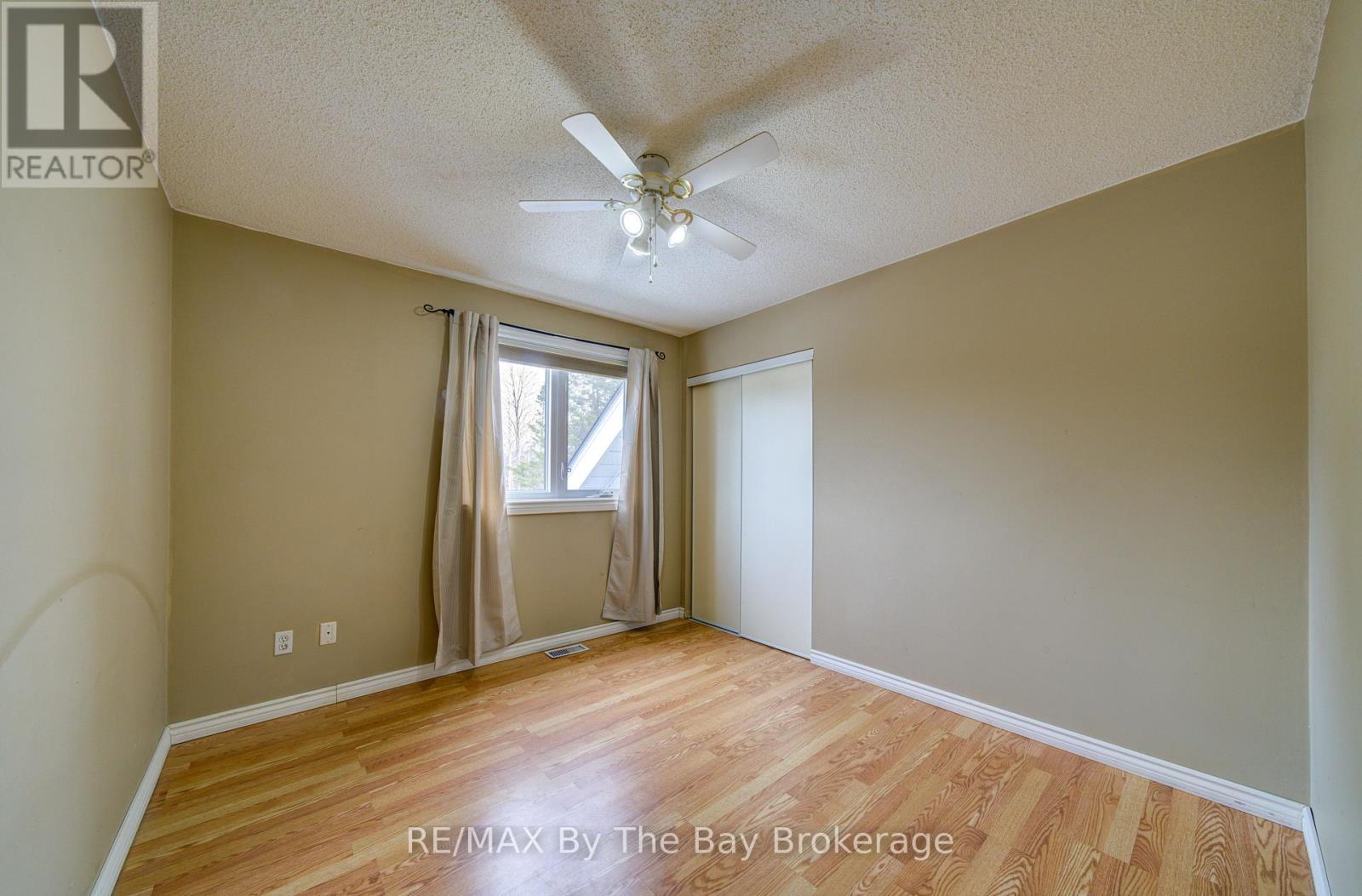 32 BRIDLEWOOD CRESCENT — photo 39