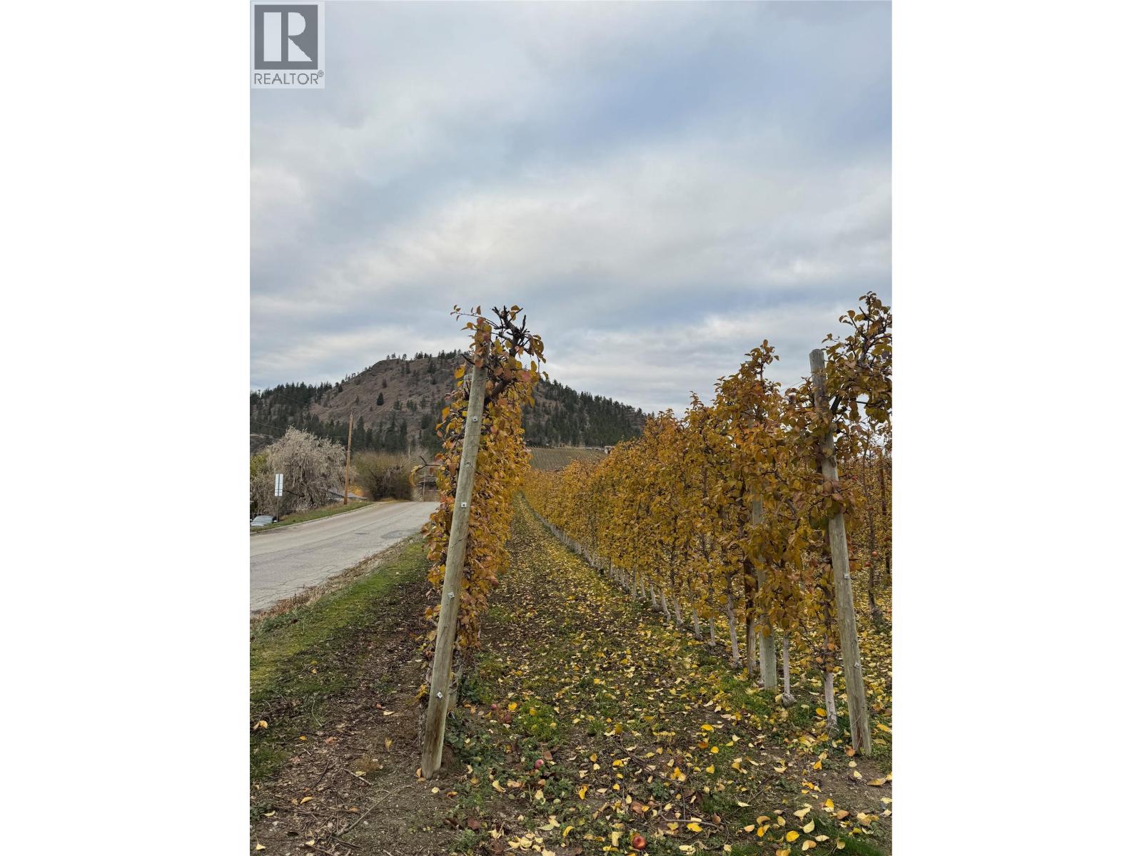  5803 Lewes Avenue, Summerland