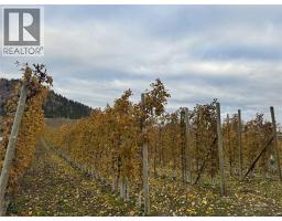  5803 Lewes Avenue, Summerland