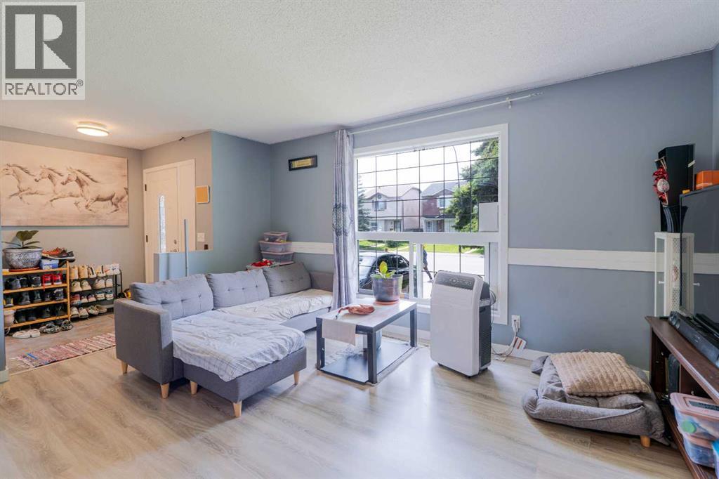 136 Martindale Drive NE - 8