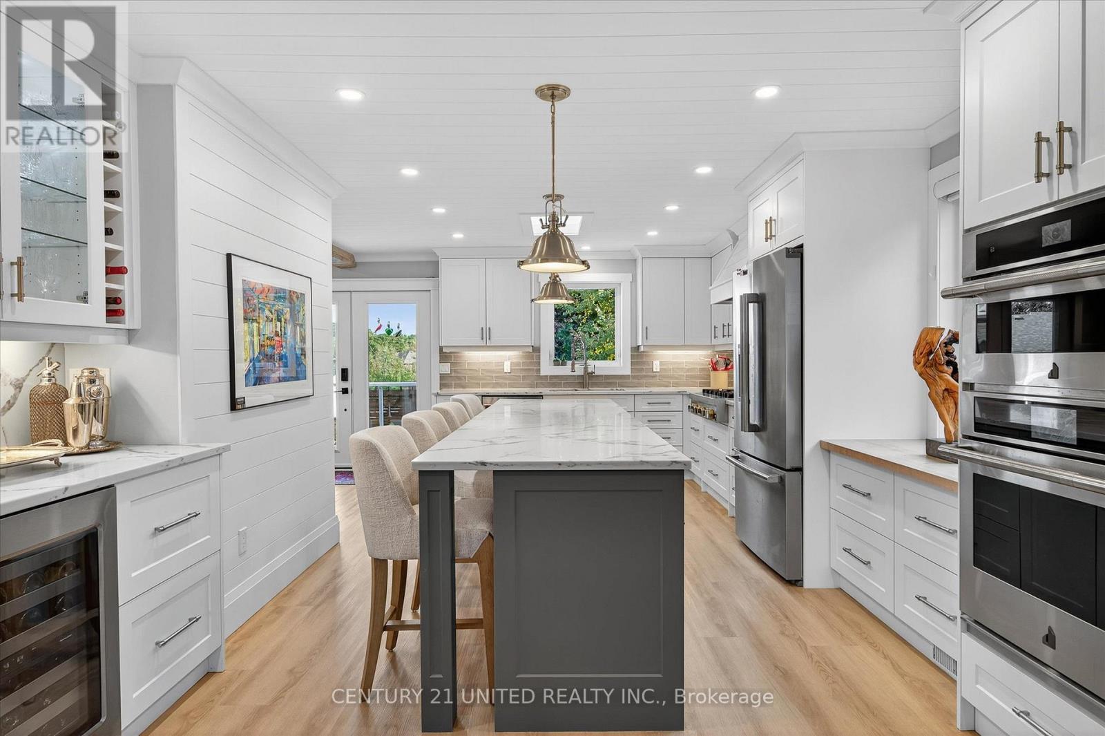 114 OAKWOOD CRESCENT - 7
