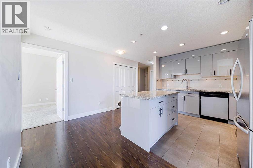 707, 77 Spruce Place SW — photo 14