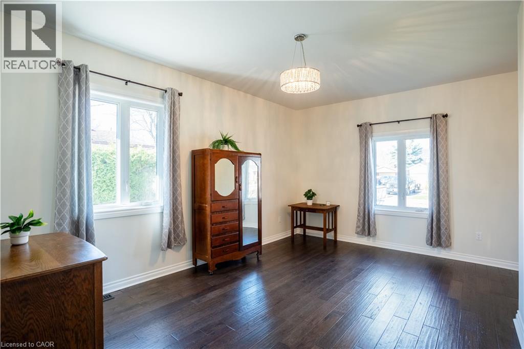 621 ROSSEAU Road - 5