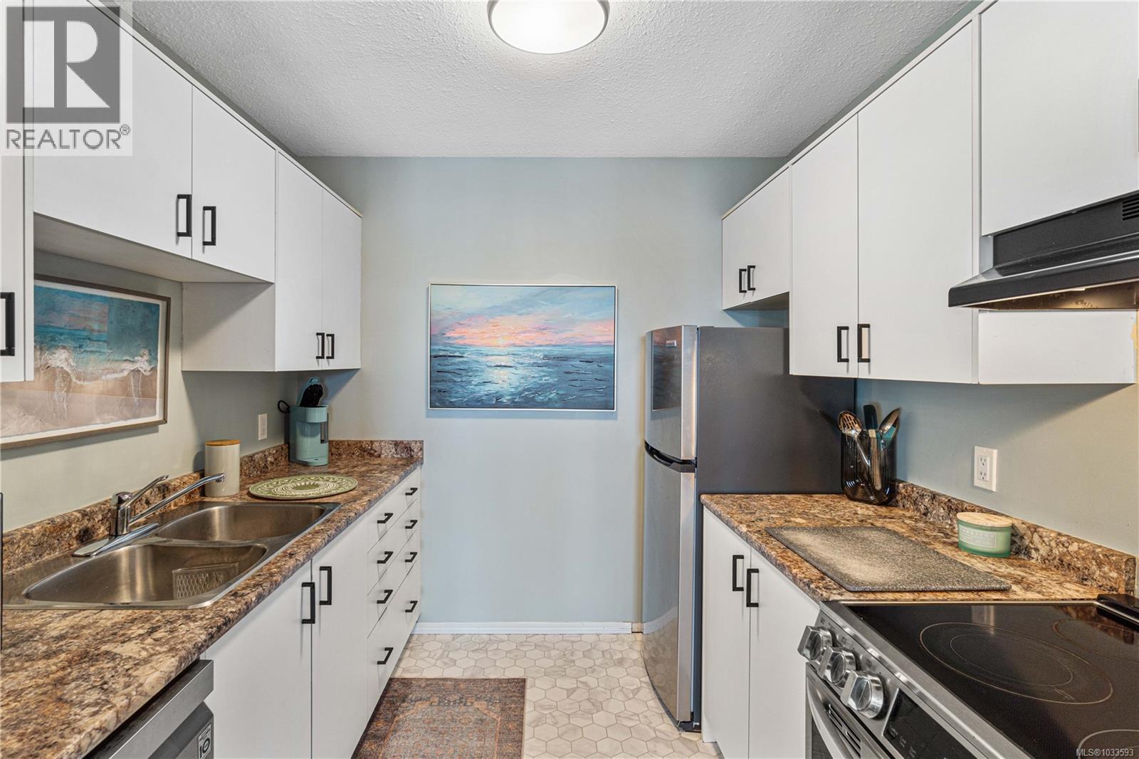 #405 240 Milton St - 11