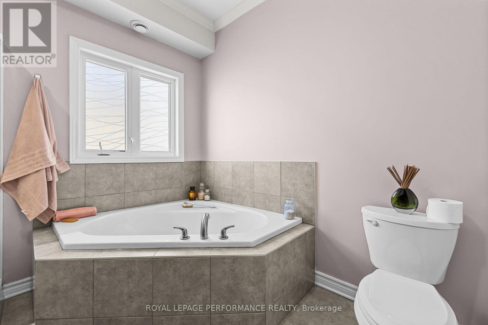 3 - 185 BOURDEAU BOULEVARD — photo 17