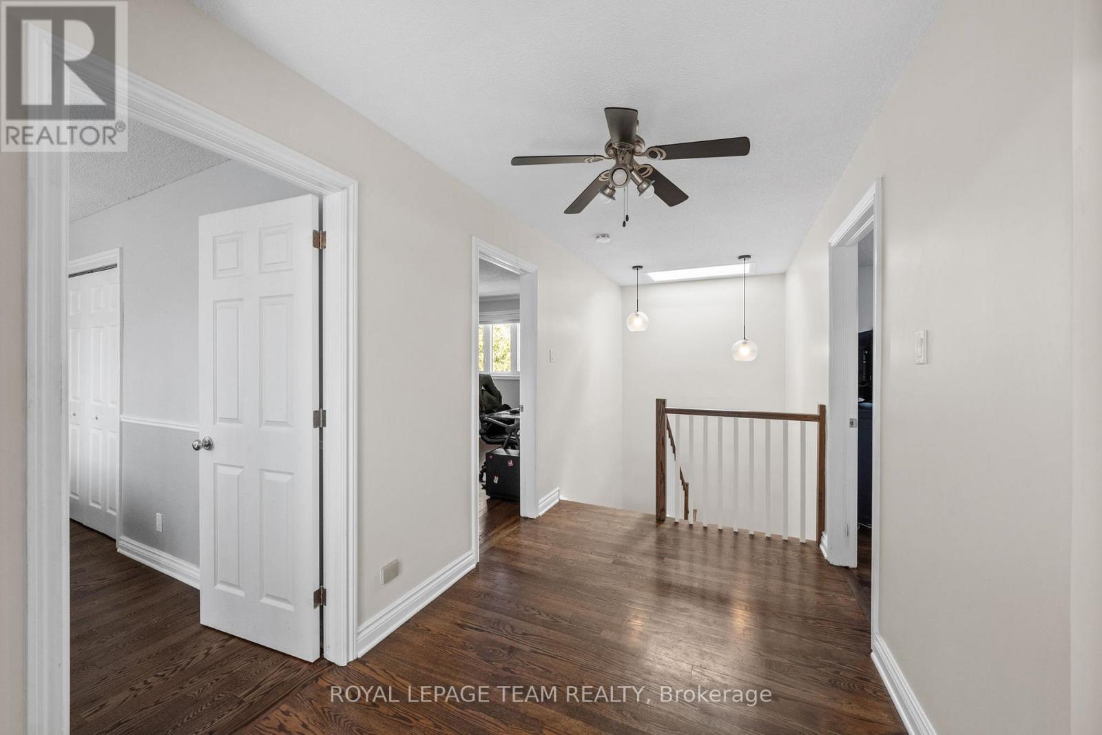 1081 BOUCHER CRESCENT - 21