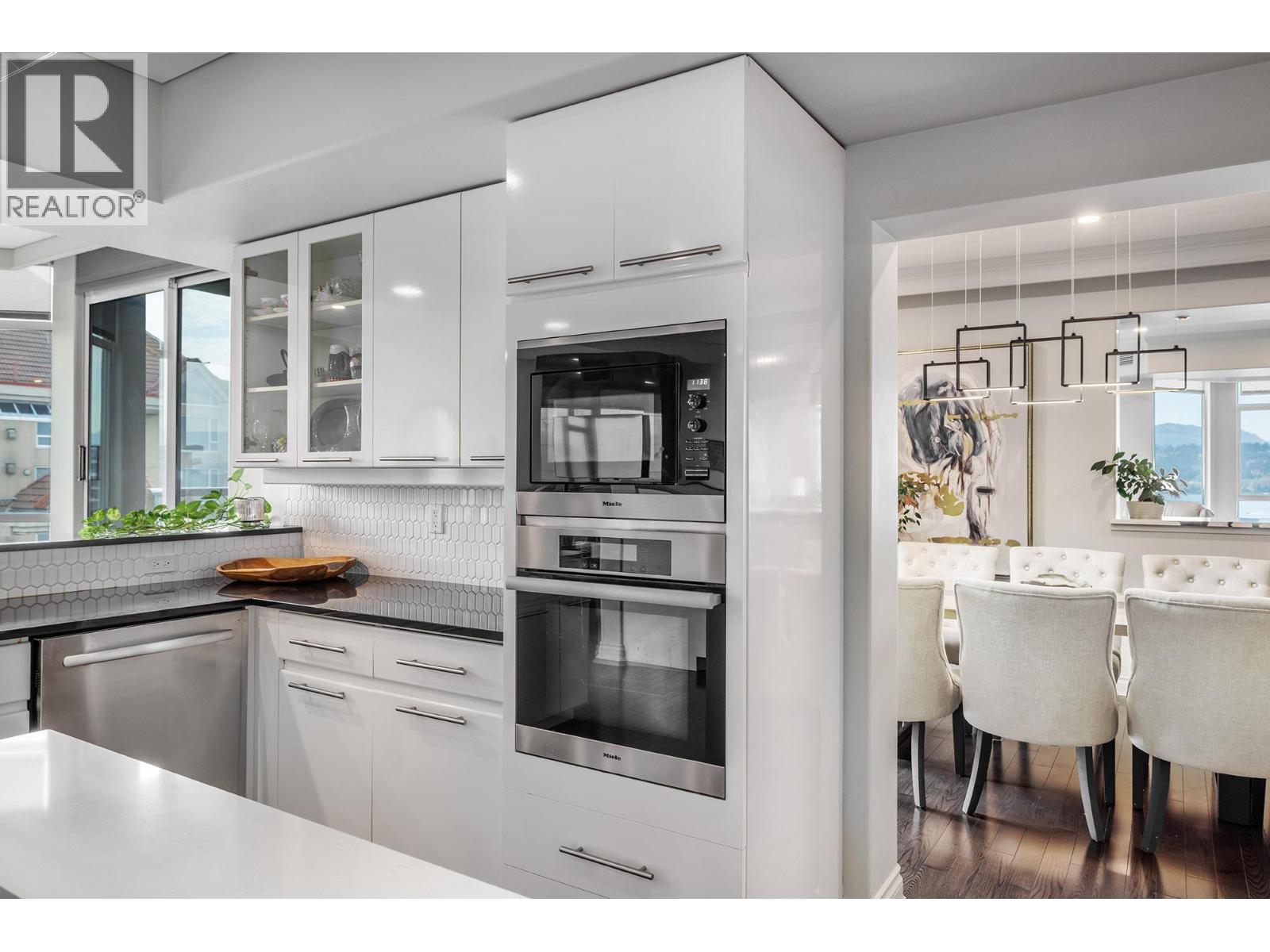 1152 Sunset Drive Unit# 1601, Kelowna