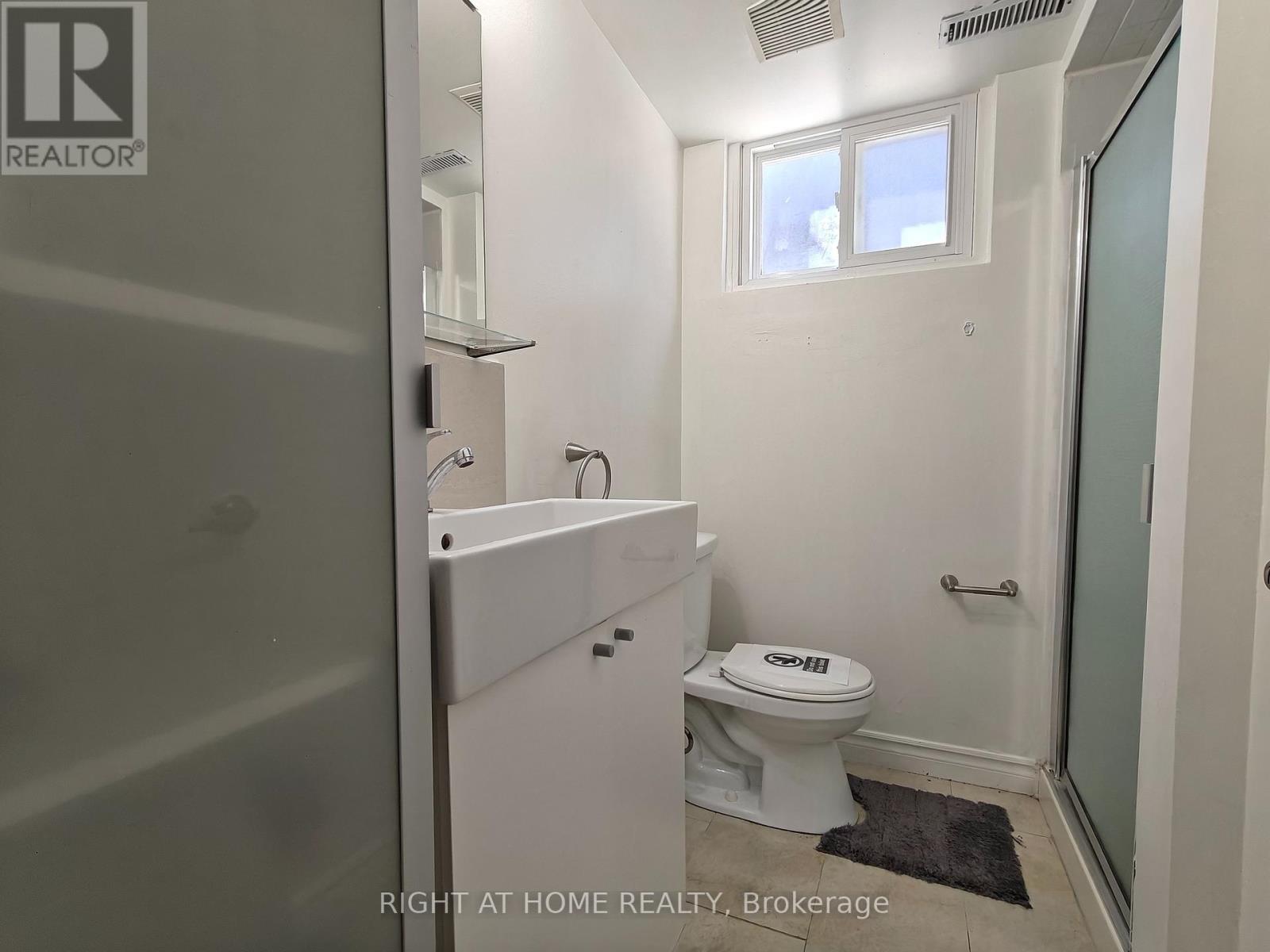 182 MCNICOLL AVENUE - 23