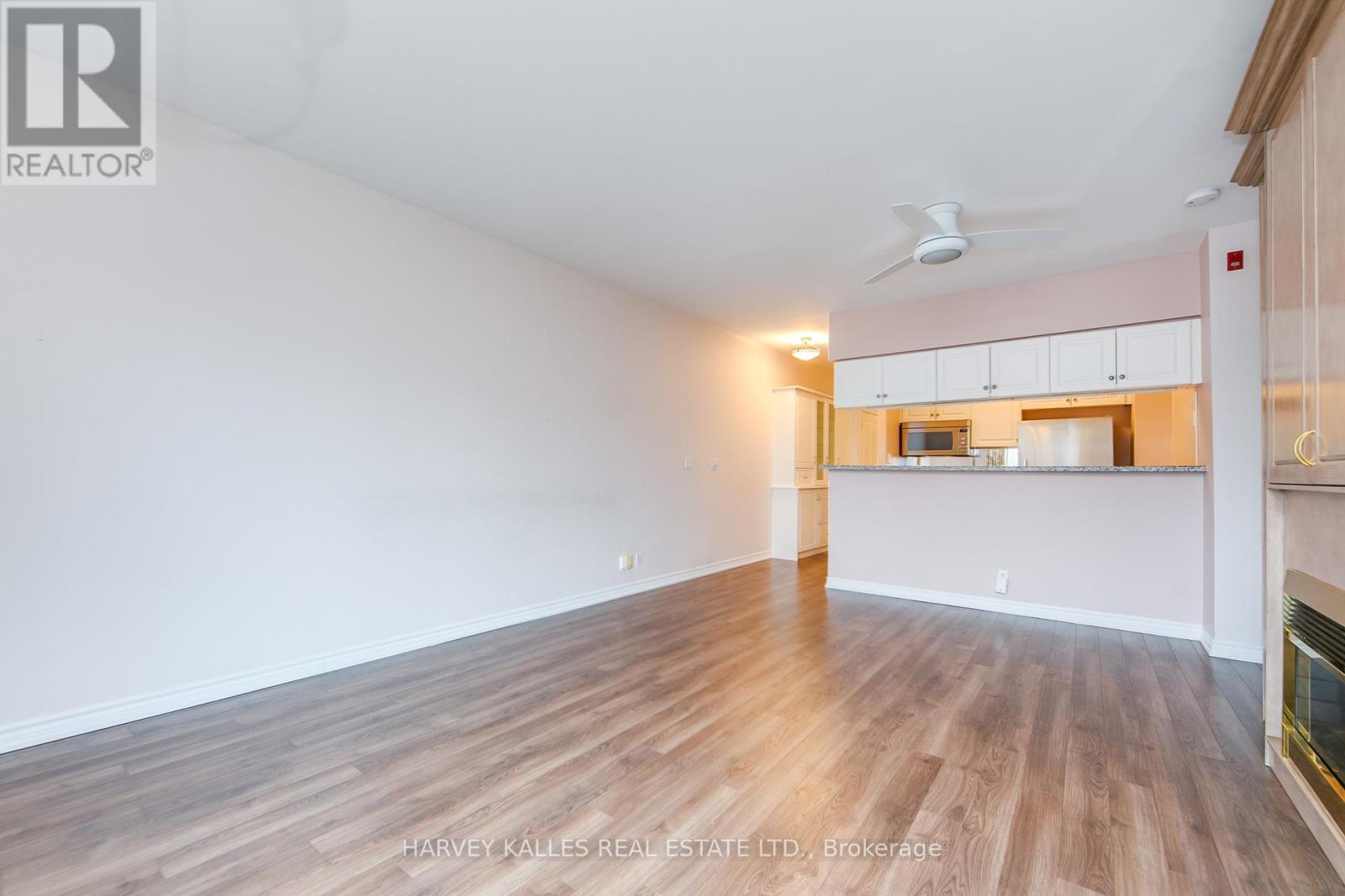 903 - 1 DEER PARK CRESCENT — photo 10