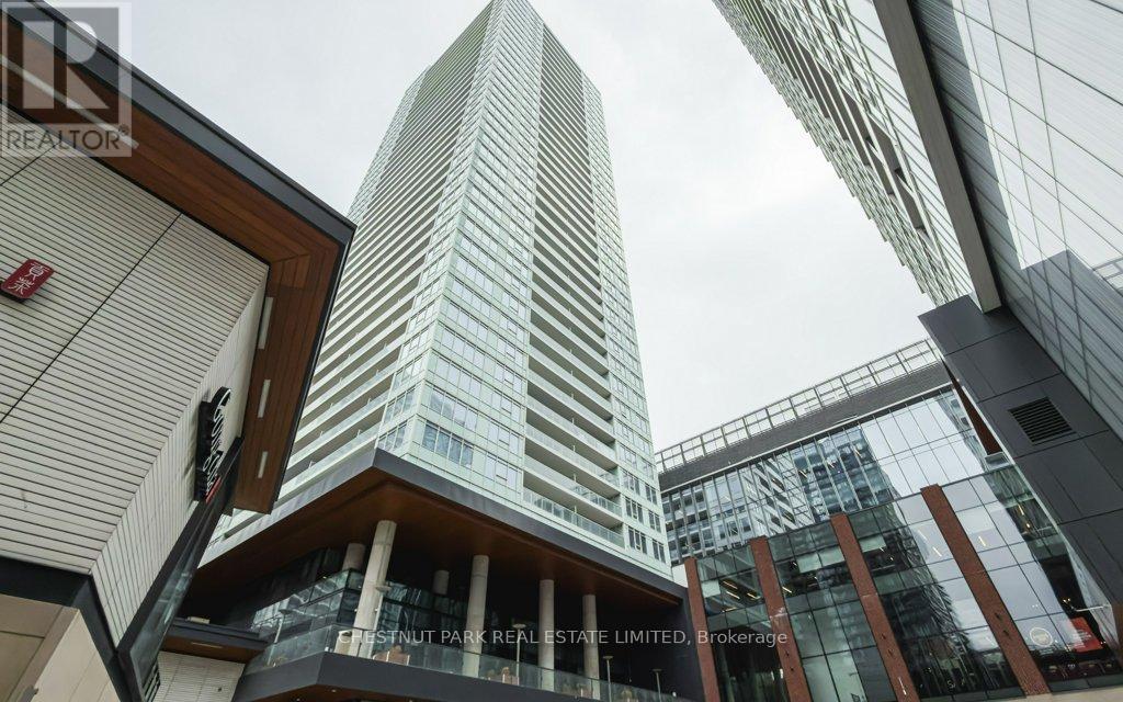 Listing photo of 3615 - 17 BATHURST STREET