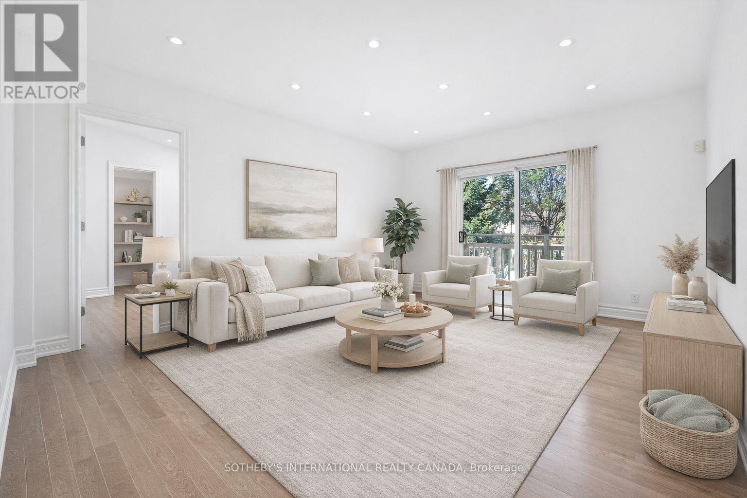 108 LYNEDOCK CRESCENT - 8