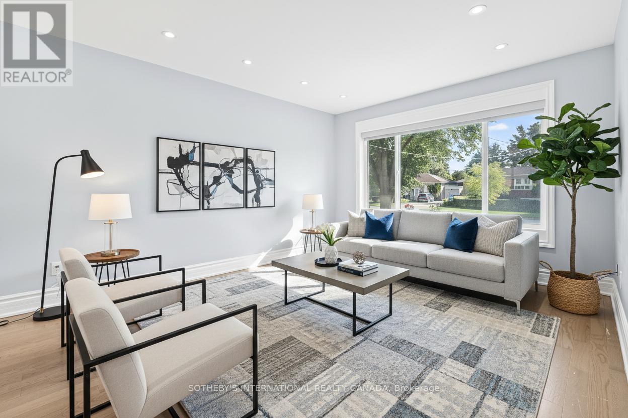 108 LYNEDOCK CRESCENT - 5