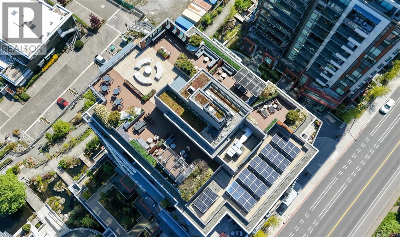 201 369 Tyee Road, Victoria